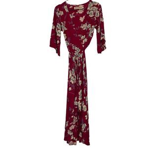 Reverse Lily Floral Wrap Maxi M